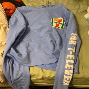 Cropped 7 eleven hoodie